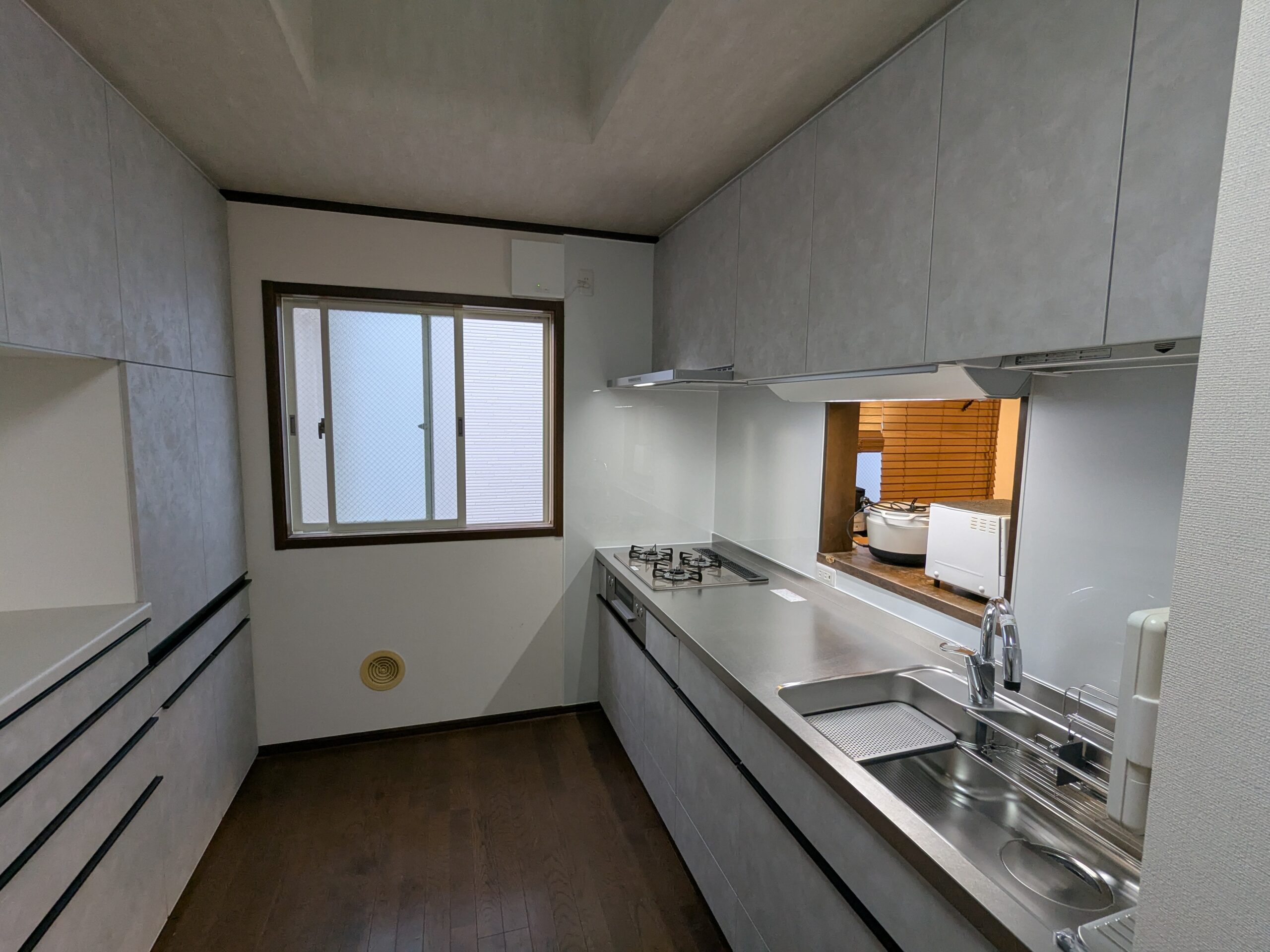 リクシルリシェル / グループ1 / ホワイトスタッコ