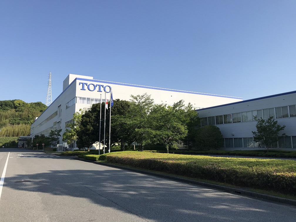 TOTOシステムキッチン製造TOTOハイリビング株式会社千葉県の茂原工場（東日本向け）